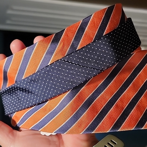 Dual Patterned Tie - Picture 8 of 9